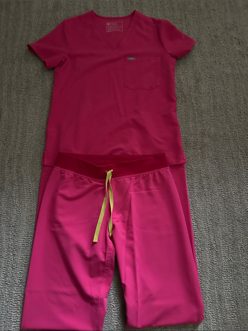Figs Hot Pink scrub Set with Yellow Drawstring
